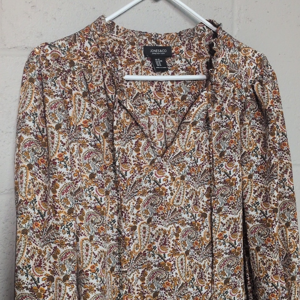 Jones New York Multicolor Floral Blouse Size 1X, like new - Picture 2 of 7